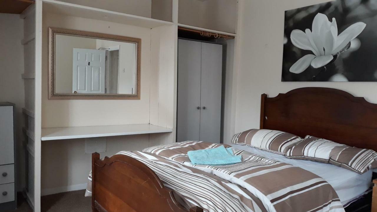 Castle Quarter 2 Hotell Bedford Eksteriør bilde
